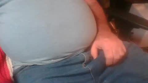 Snapshot of uncutmike7x5 chatting on 02.08.25 uncutmike7x5 online show from 02.08.25