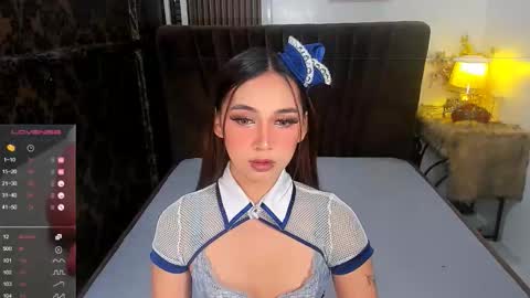 Snapshot of unforgettable_ava chatting on 10.02.25 Rhian online show from 10.02.25