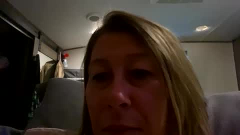 Snapshot of unicorn_temptress chatting on 11.04.25 Unicorn Temptress online show from 11.04.25