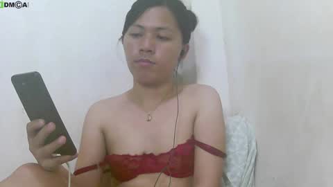 Snapshot of urasianlover69x chatting on 01.08.25 rai online show from 01.08.25