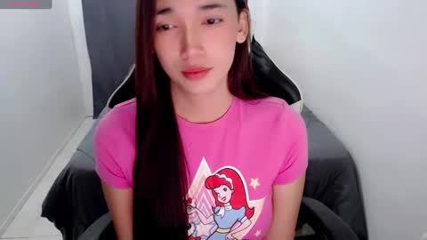 Snapshot of urasianpinaylizaxxx chatting on 03.12.25 Its me Liza online show from 03.12.25