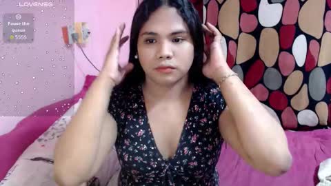 Snapshot of urbabysofia0305 chatting on 10.26.25 Sofia online show from 10.26.25