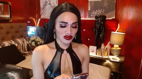 Snapshot of urcumgirlasiants chatting on 12.11.24 KENDALL online show from 12.11.24