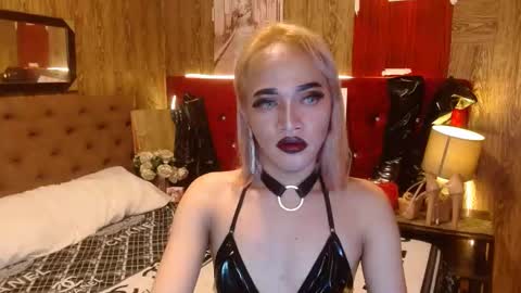 Snapshot of urcumgirlasiants chatting on 01.03.25 KENDALL online show from 01.03.25