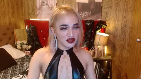 Snapshot of urcumgirlasiants chatting on 01.04.25 KENDALL online show from 01.04.25