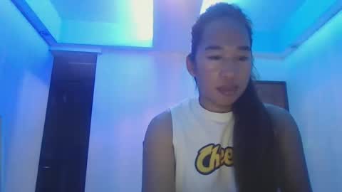 Snapshot of urfuckingqueen chatting on 01.20.25 RHEA online show from 01.20.25