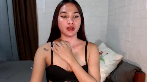 Snapshot of urhottylicious_cum chatting on 01.03.25 urhottylicious_cum online show from 01.03.25
