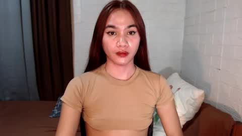 Snapshot of urhottylicious_cum chatting on 02.13.25 urhottylicious_cum online show from 02.13.25