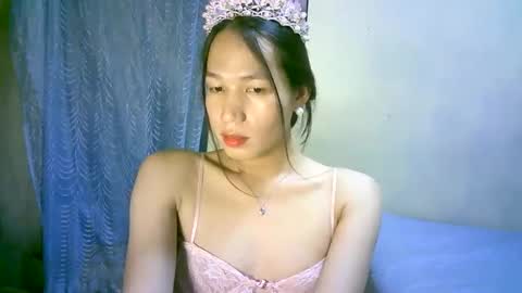 Snapshot of urpinaylovelyjuliaxxx chatting on 01.31.25 queen julia not into CHEAPGUY online show from 01.31.25