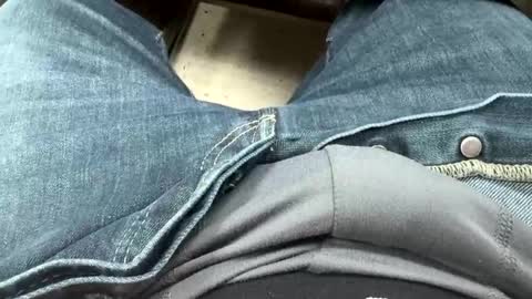 Snapshot of usabound chatting on 11.18.25 usabound online show from 11.18.25