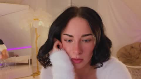 Snapshot of uwunikaa chatting on 01.20.25 Anika On vacation online show from 01.20.25