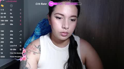 Snapshot of v_vennus chatting on 09.27.25 Vennus online show from 09.27.25