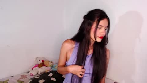 Snapshot of val3n_deep chatting on 11.19.25 val3n deep online show from 11.19.25