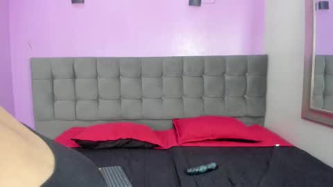 Snapshot of valentinajaramilloo chatting on 09.13.25 ValentinaJaramilloo online show from 09.13.25