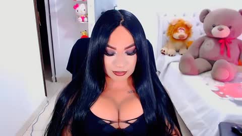    online show from 01.12.25