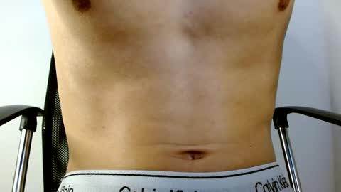 Snapshot of valentinaysamuel chatting on 01.26.25 Samuel online show from 01.26.25