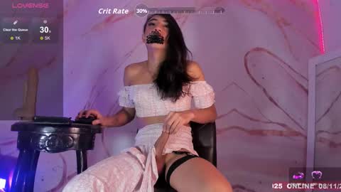 Snapshot of valeriaqueents chatting on 11.08.25 online show from 11.08.25