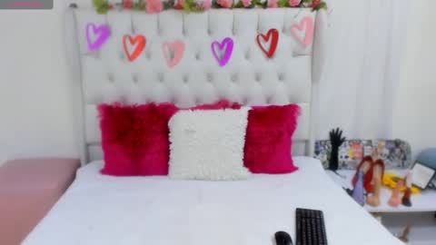 valeria111111 online show from 02.17.25