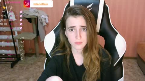 Snapshot of valeritiio chatting on 12.16.24 valeritiio online show from 12.16.24