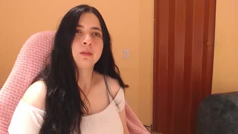 valery cute 18 online show from 10.16.25