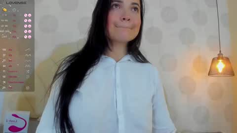 Snapshot of valery_smitd chatting on 03.05.25 Valery  online show from 03.05.25