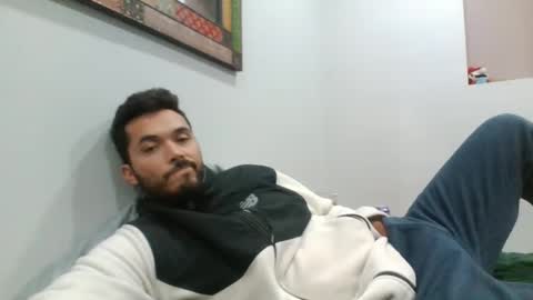 Snapshot of valleyboii69 chatting on 10.25.25 valleyboii69 online show from 10.25.25