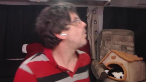 Snapshot of valleycamboy chatting on 11.02.25 ValleyCamBoy and Friends online show from 11.02.25