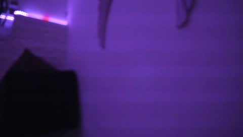 Snapshot of valloletsamar chatting on 01.23.25 Vallolet Peach  online show from 01.23.25