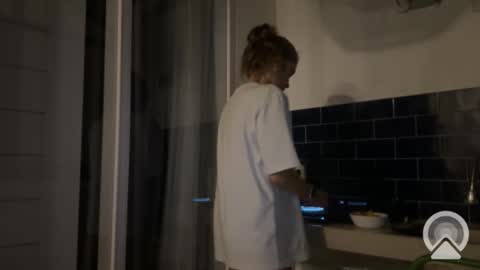 Snapshot of valure_lera chatting on 03.02.25 valure_lera online show from 03.02.25