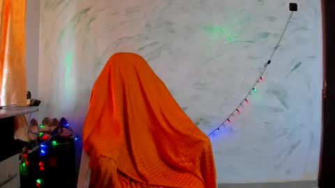 Snapshot of valysexybarbie chatting on 01.27.25 valentina online show from 01.27.25