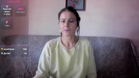 Snapshot of valysexybarbie chatting on 10.19.25 valentina online show from 10.19.25