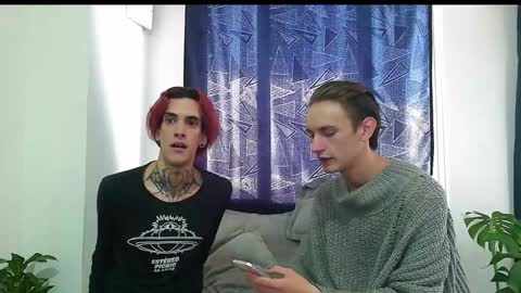 Snapshot of vamp_noah chatting on 12.04.24 Vamp Noah and Dan online show from 12.04.24