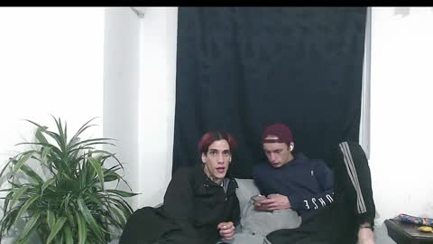 Snapshot of vamp_noah chatting on 12.29.24 Vamp Noah and Dan online show from 12.29.24