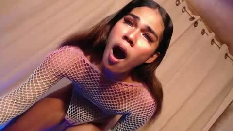 vampy_ebony_laxine online show from 10.22.25