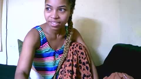 Snapshot of vanah344375 chatting on 09.29.25 vanah344375 online show from 09.29.25