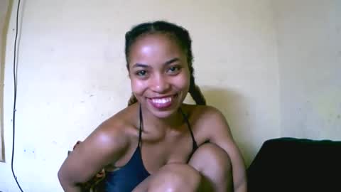 Snapshot of vanah344375 chatting on 09.30.25 vanah344375 online show from 09.30.25