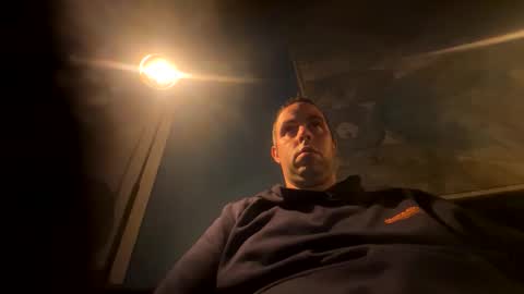 Snapshot of vancauterenjeroen chatting on 10.29.25 vancauterenjeroen online show from 10.29.25