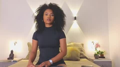 Snapshot of vanestrauss chatting on 01.22.25 New account follow me online show from 01.22.25