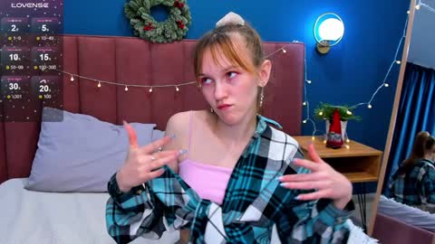 Snapshot of vanillakelly chatting on 12.09.24 Sofia online show from 12.09.24