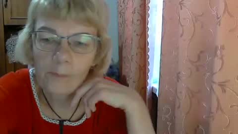 Vanillaxcreamy online show from 12.10.24