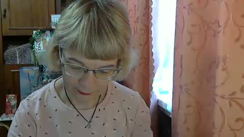 Vanillaxcreamy online show from 12.17.24