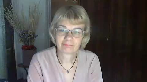 Vanillaxcreamy online show from 12.30.24