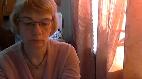 Vanillaxcreamy online show from 02.20.25