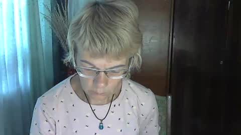 Vanillaxcreamy online show from 10.01.25