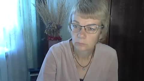 Vanillaxcreamy online show from 10.11.25
