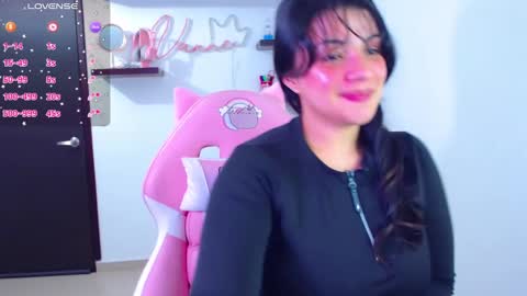 Snapshot of vannessa_shy chatting on 02.04.25 Vanesa online show from 02.04.25