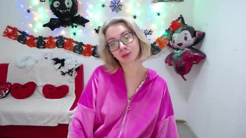 Vasilisa online show from 10.18.25