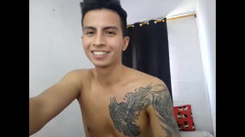 velk_hot1 online show from 01.14.25