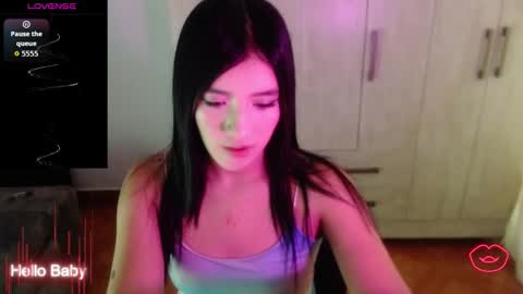 velvet_28_ online show from 10.17.25
