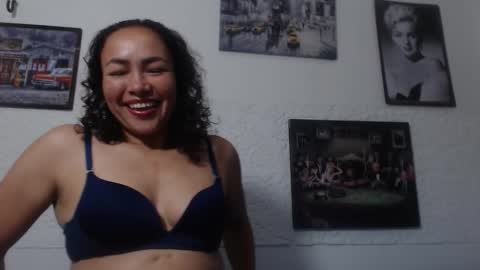 venus_lov online show from 10.14.25
